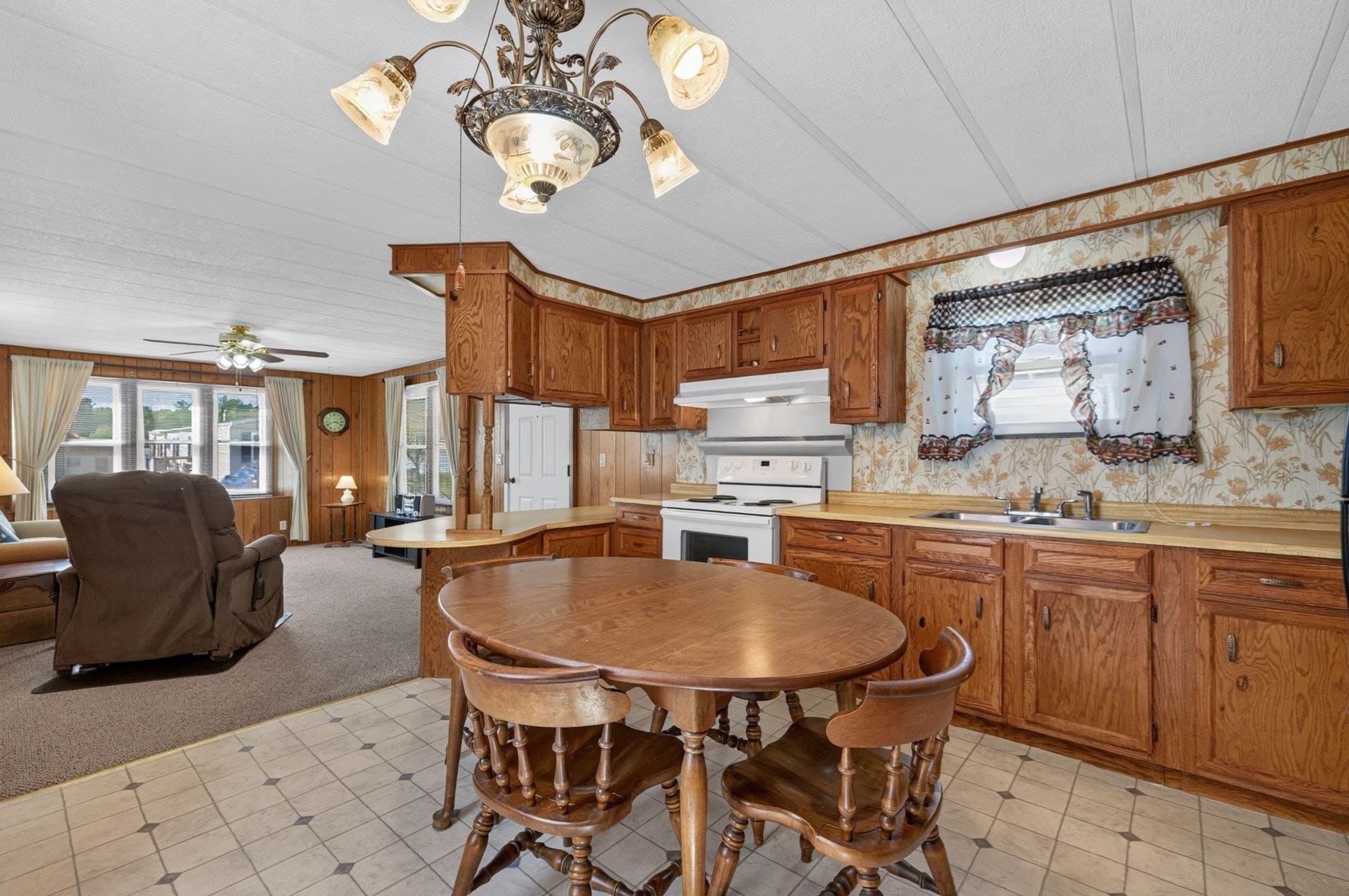 Mobile Home at 151 Easy St, Raynham MA 02767, Raynham, photo 10 of 31