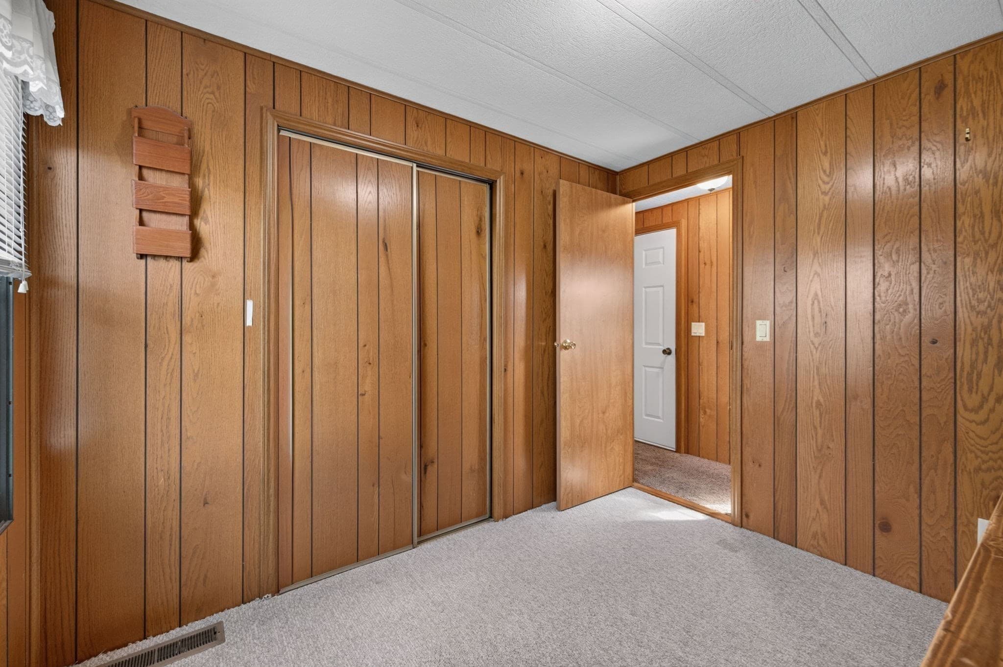 Mobile Home at 151 Easy St, Raynham MA 02767, Raynham, photo 14 of 31