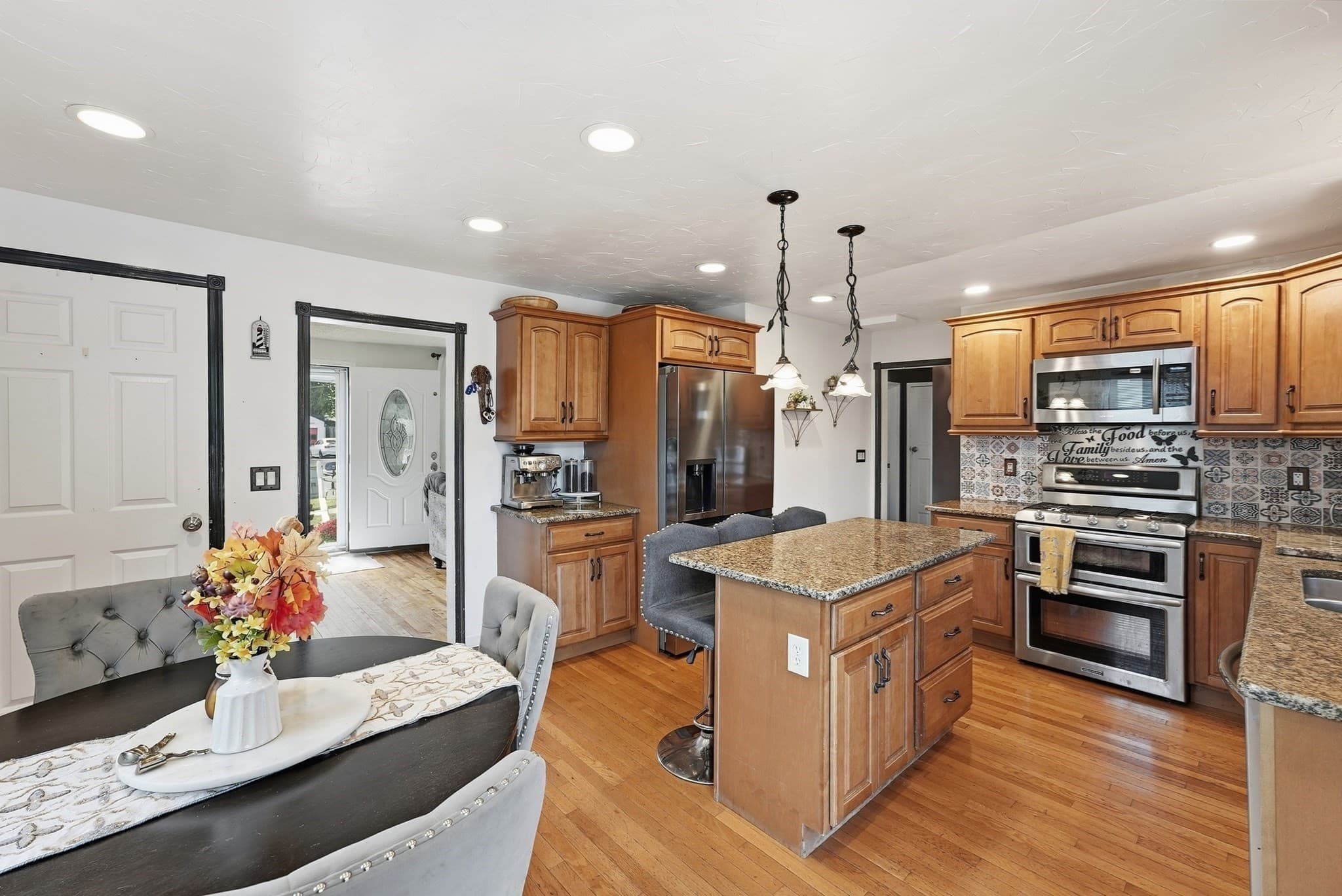 Single Family Residence at 68 Alhambra Cir N, Agawam MA 01001, Agawam, photo 11 of 39