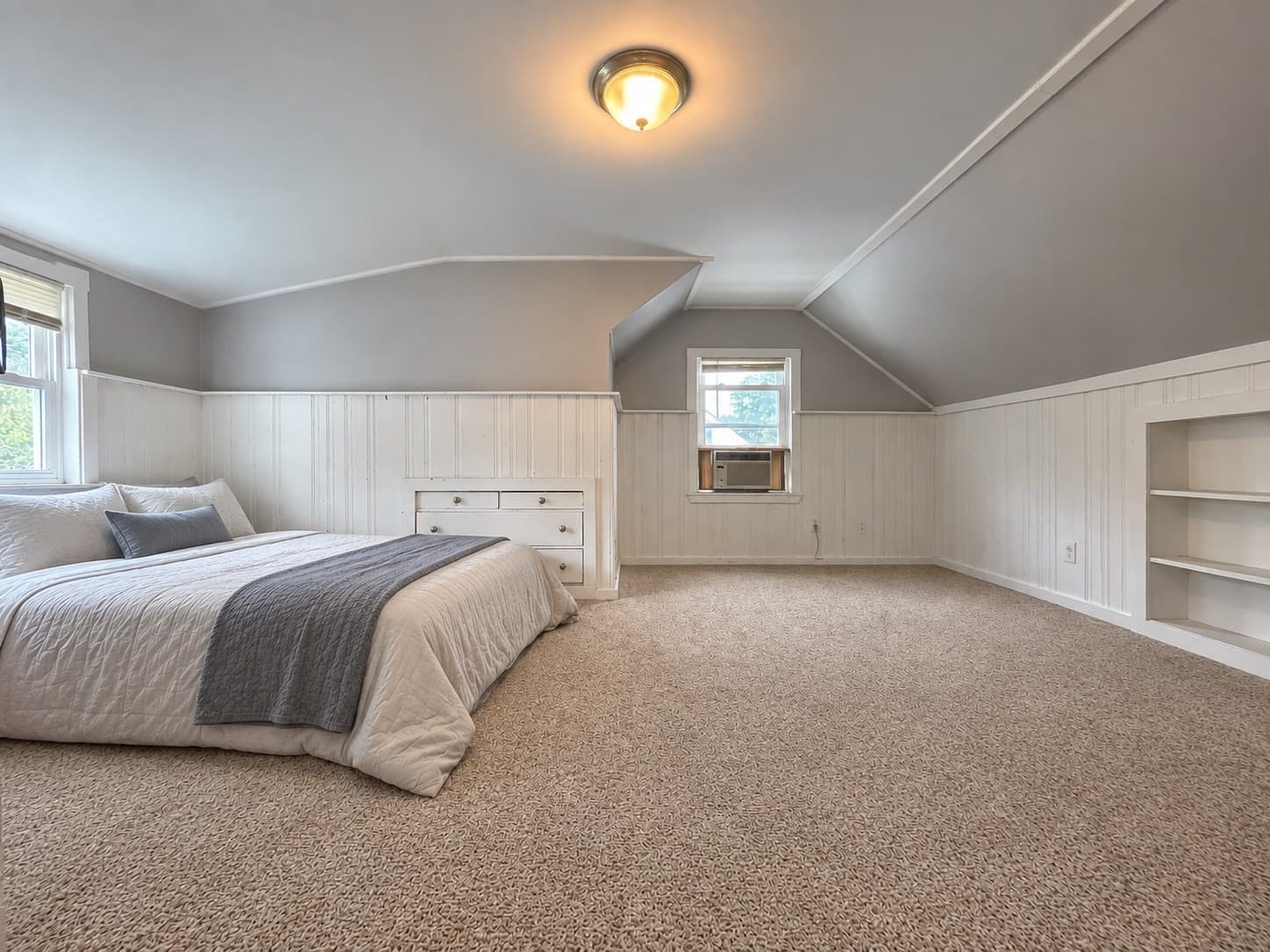 Single Family Residence at 30 Amesbury St, Worcester MA 01605, Worcester, photo 9 of 19
