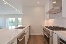 Condominium at 60 Newbury St # 10, Quincy MA 02171, Quincy, photo 9 of 24