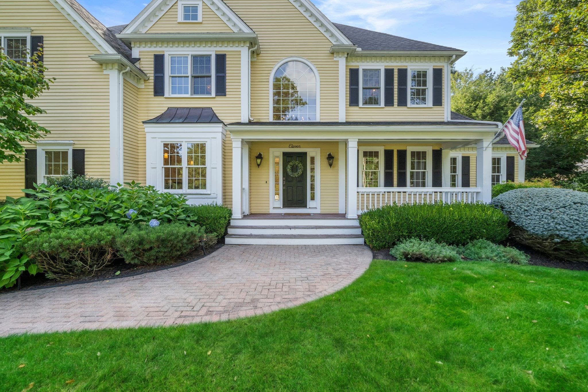 Single Family Residence at Eleven Tappan Wy, Lynnfield MA 01940, Lynnfield, photo 2 of 42