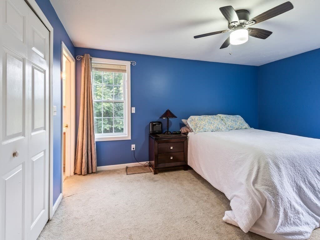 Single Family Residence at 37 Moreland Green Dr, Worcester MA 01609, Worcester, photo 14 of 38
