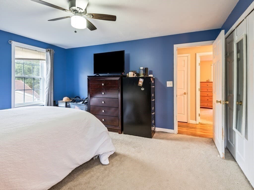 Single Family Residence at 37 Moreland Green Dr, Worcester MA 01609, Worcester, photo 15 of 38