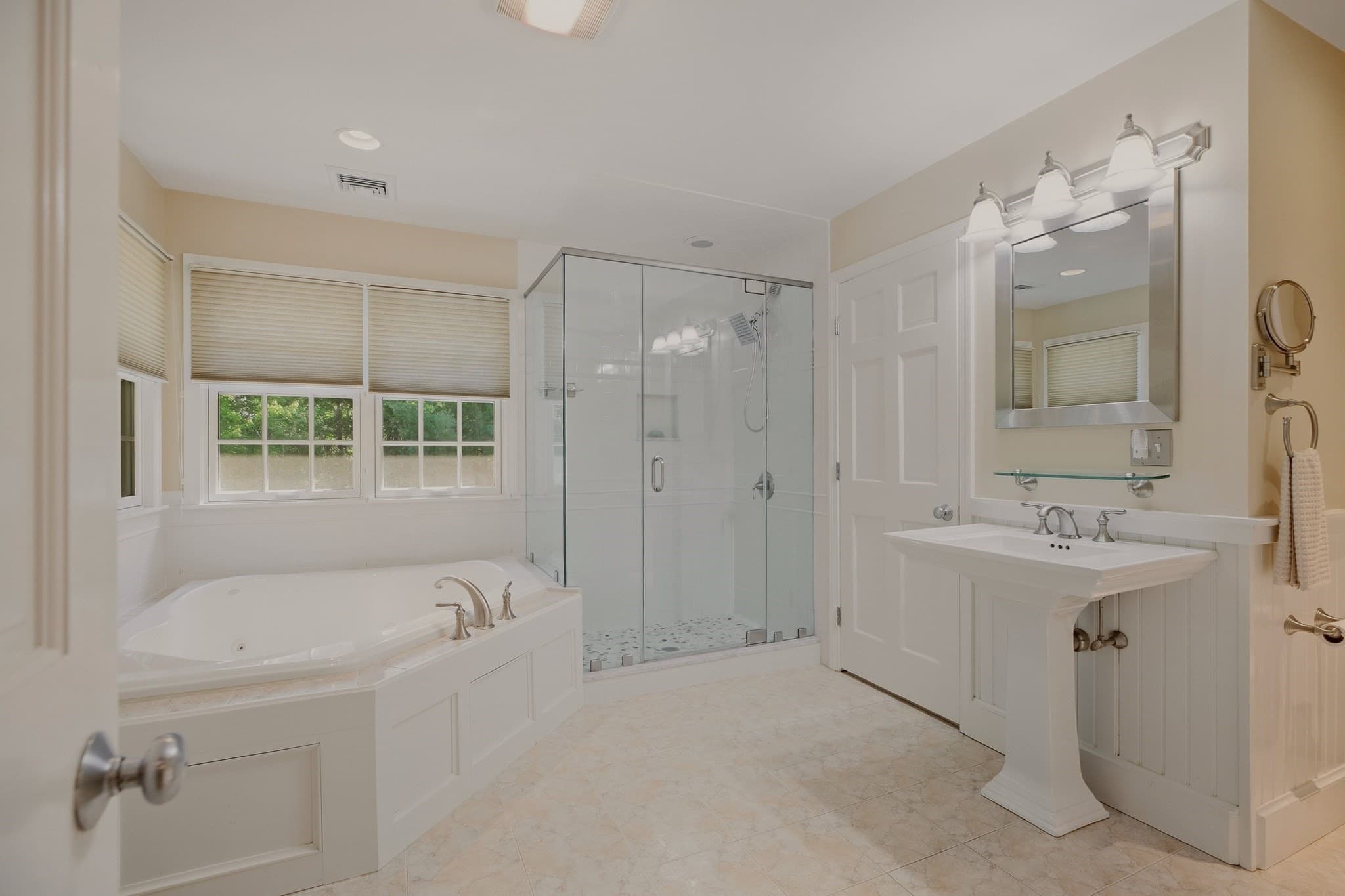 Single Family Residence at 6 Buddys Crossing, Freetown MA 02717, Freetown, photo 24 of 41