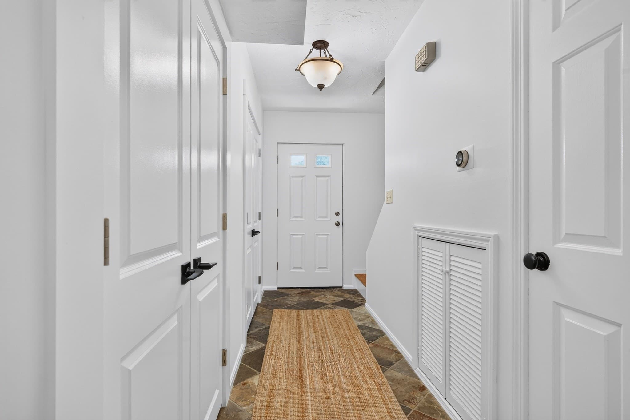 Condominium at 46 Tinson Rd # 9, Quincy MA 02169, Quincy, photo 3 of 20