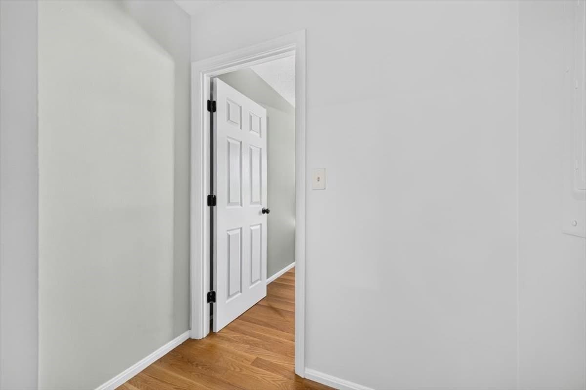 Condominium at 46 Tinson Rd # 9, Quincy MA 02169, Quincy, photo 11 of 20