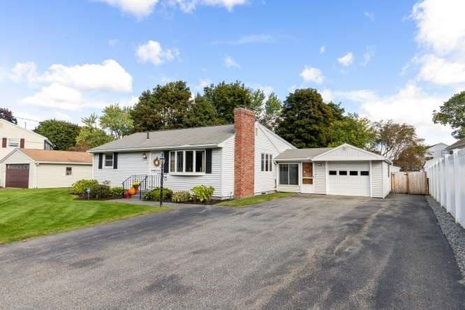 15 Marlboro Rd, Woburn MA 01801
