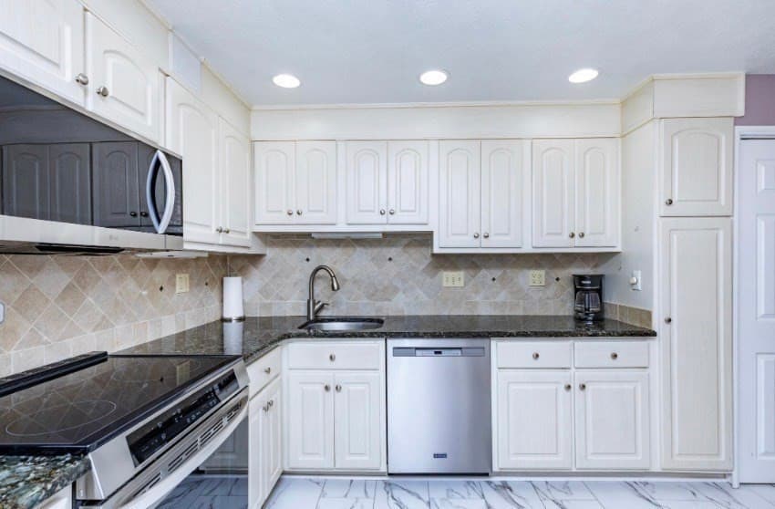 Condominium at 120 Parker St # 22, Acton MA 01720, Acton, photo 3 of 23