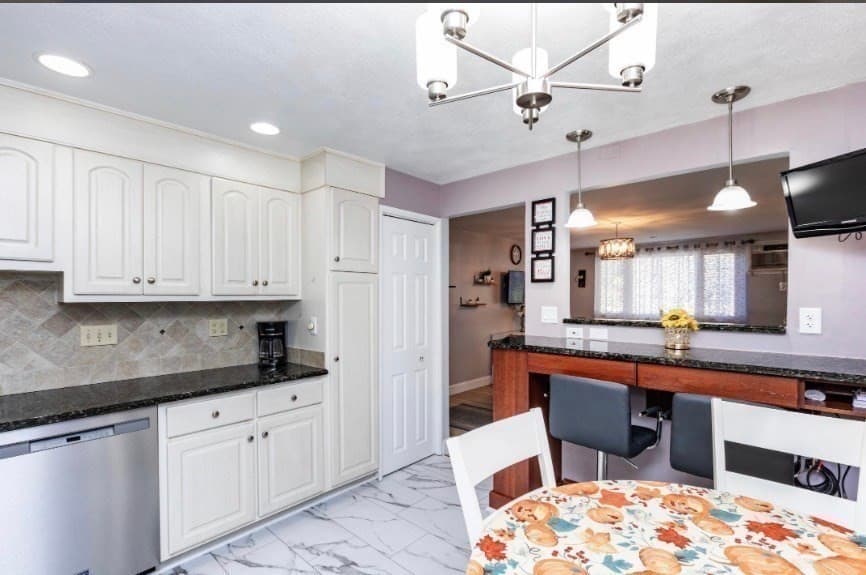 Condominium at 120 Parker St # 22, Acton MA 01720, Acton, photo 5 of 23
