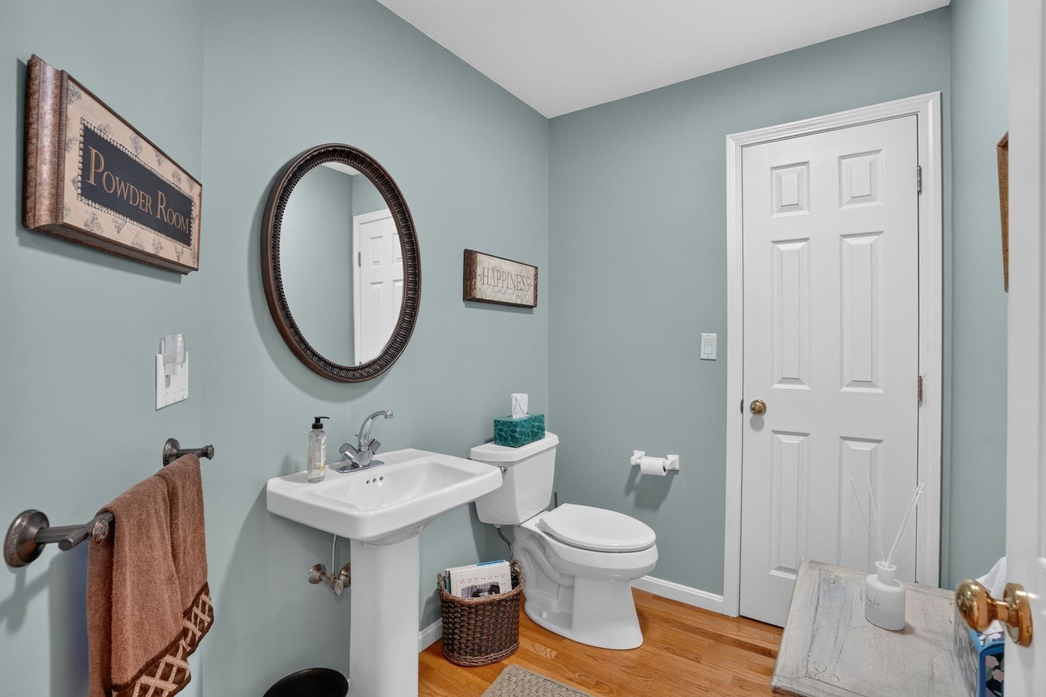 Single Family Residence at 4 Chippy Ln, Andover MA 01810, Andover, photo 20 of 42