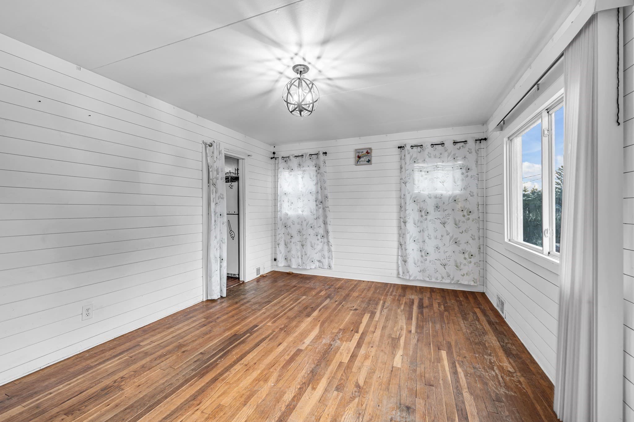 Single Family Residence at 66 Hillside Ave, West Springfield MA 01089, West Springfield, photo 8 of 30