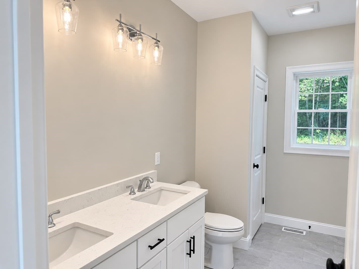 Single Family Residence at 23 Water St, Berkley MA 02779, Berkley, photo 18 of 42