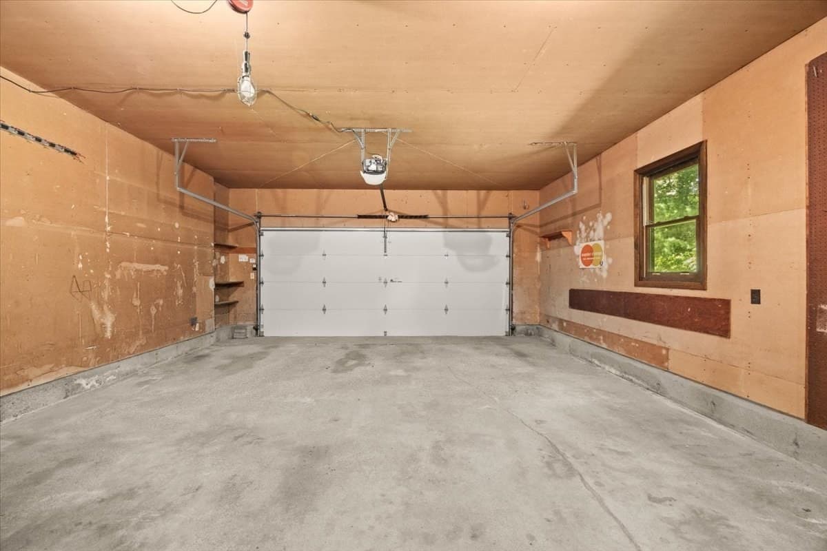 Single Family Residence at 95 Christopher Cr, Westport MA 02790, Westport, photo 36 of 41