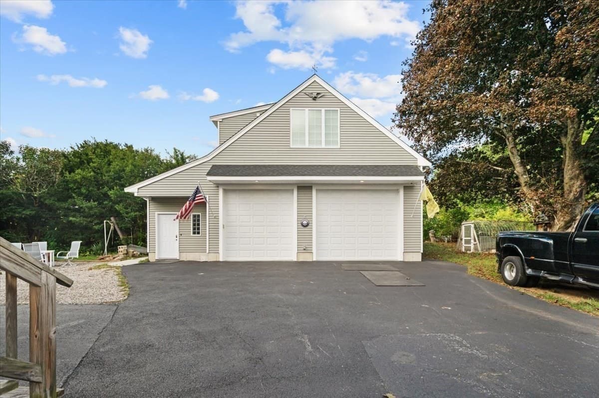 3 Family at 373 Highland St, Northbridge MA 01534, Northbridge, photo 2 of 31