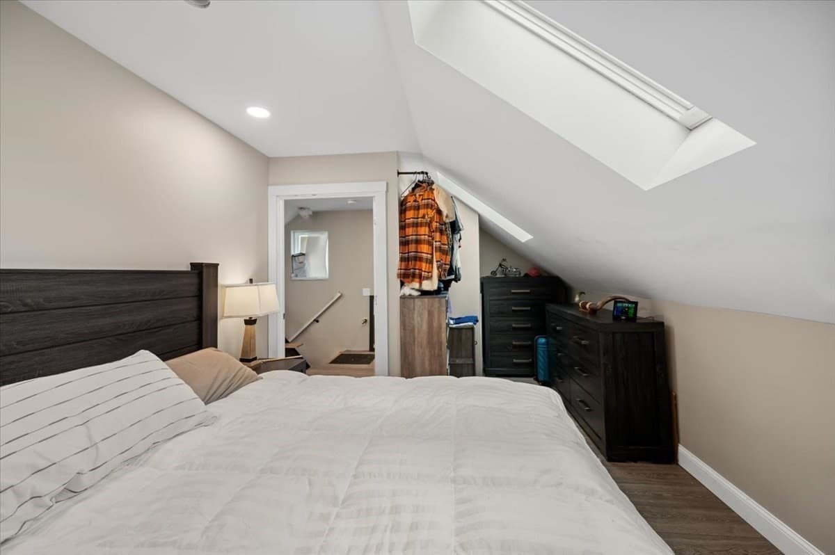 3 Family at 373 Highland St, Northbridge MA 01534, Northbridge, photo 18 of 31