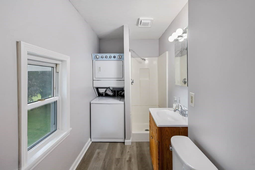 3 Family at 373 Highland St, Northbridge MA 01534, Northbridge, photo 15 of 31