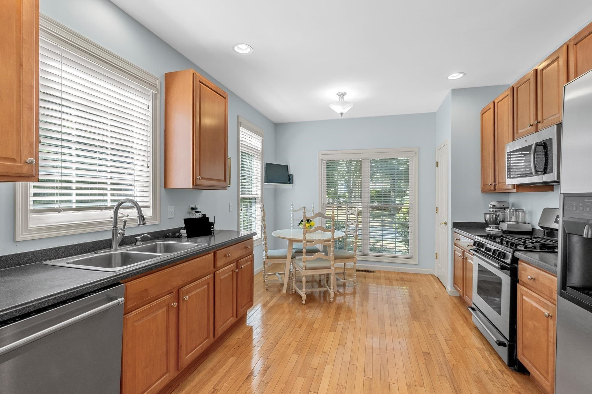 Single Family Residence at 28 Cross Wind, Plymouth MA 02360, Plymouth, photo 3 of 33