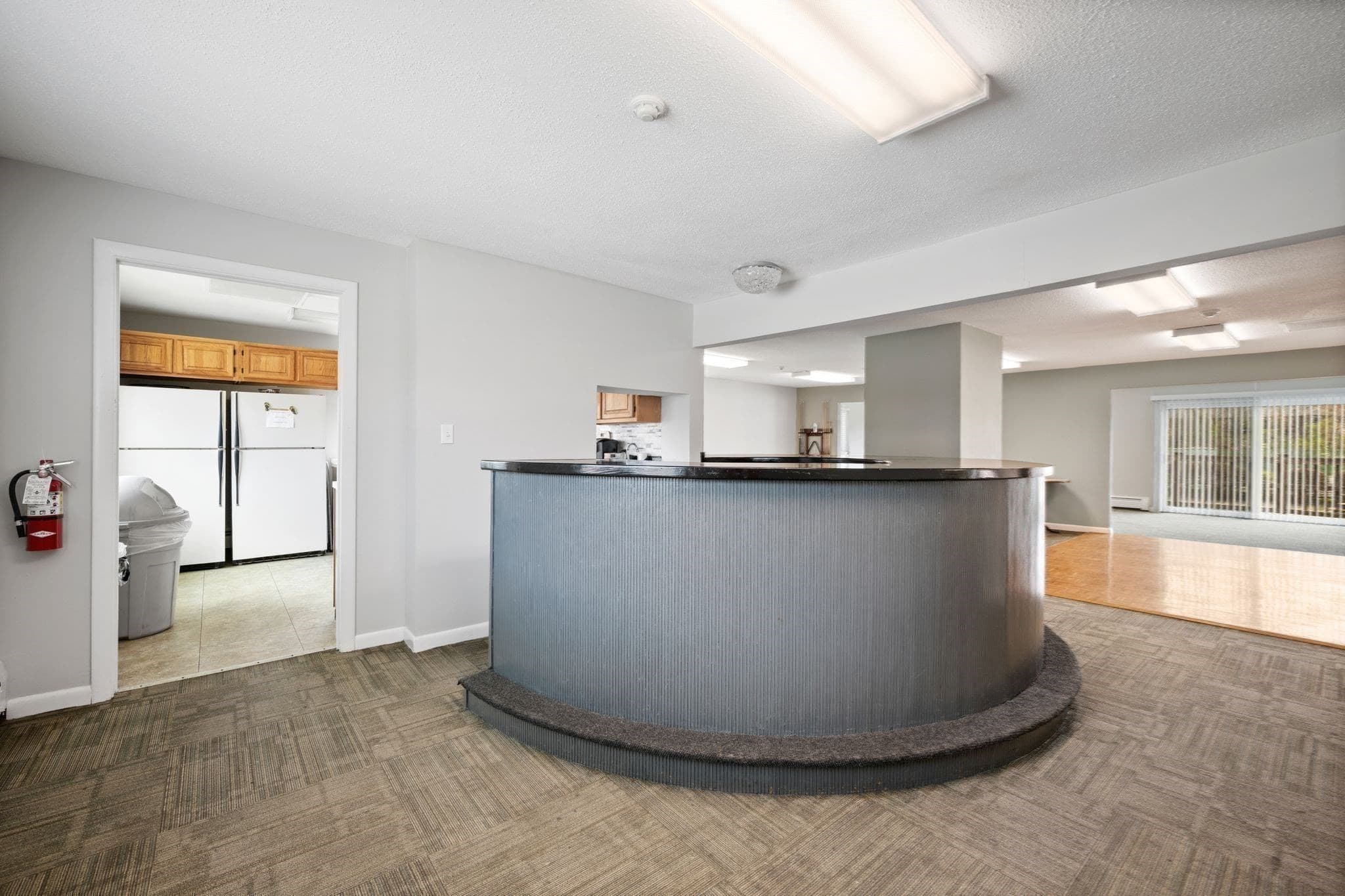 Condominium at 230 Chickering Rd # 12, North Andover MA 01845, North Andover, photo 13 of 22