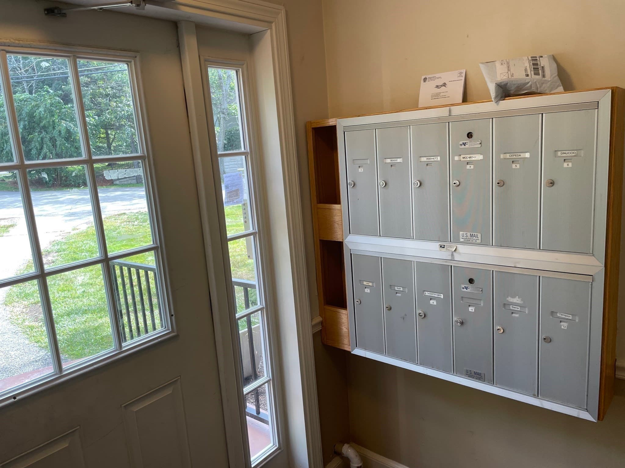 Condominium at 230 Chickering Rd # 12, North Andover MA 01845, North Andover, photo 4 of 22