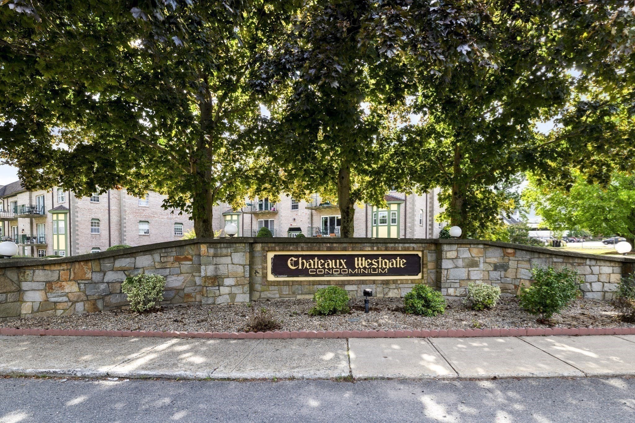 Condominium at 103 Oak Ln # 4, Brockton MA 02301, Brockton, photo 16 of 23