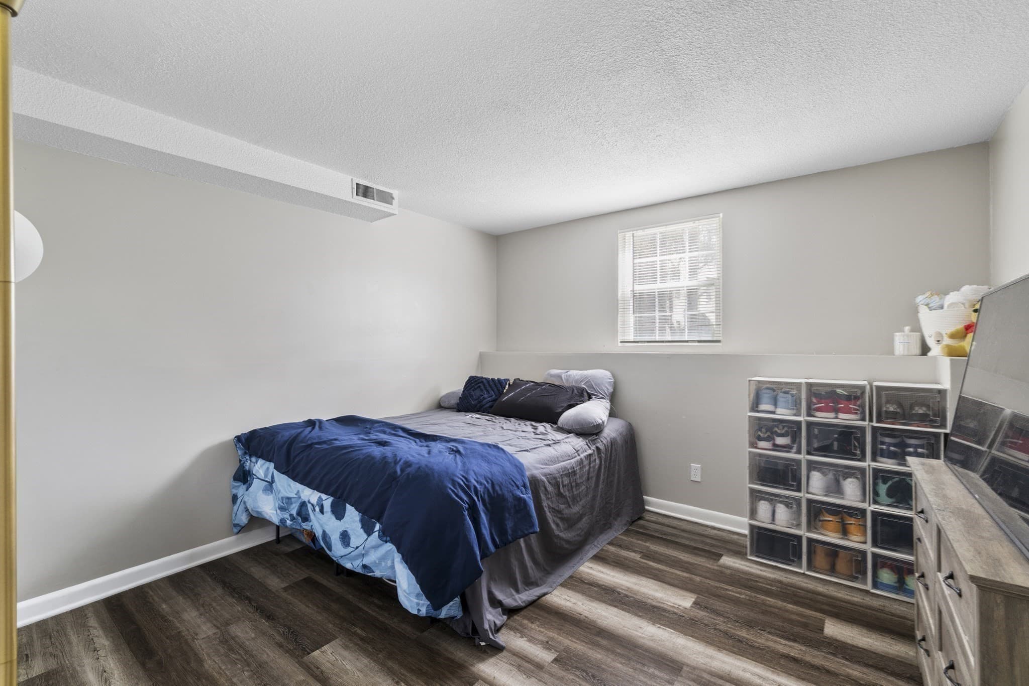 Condominium at 103 Oak Ln # 4, Brockton MA 02301, Brockton, photo 14 of 23