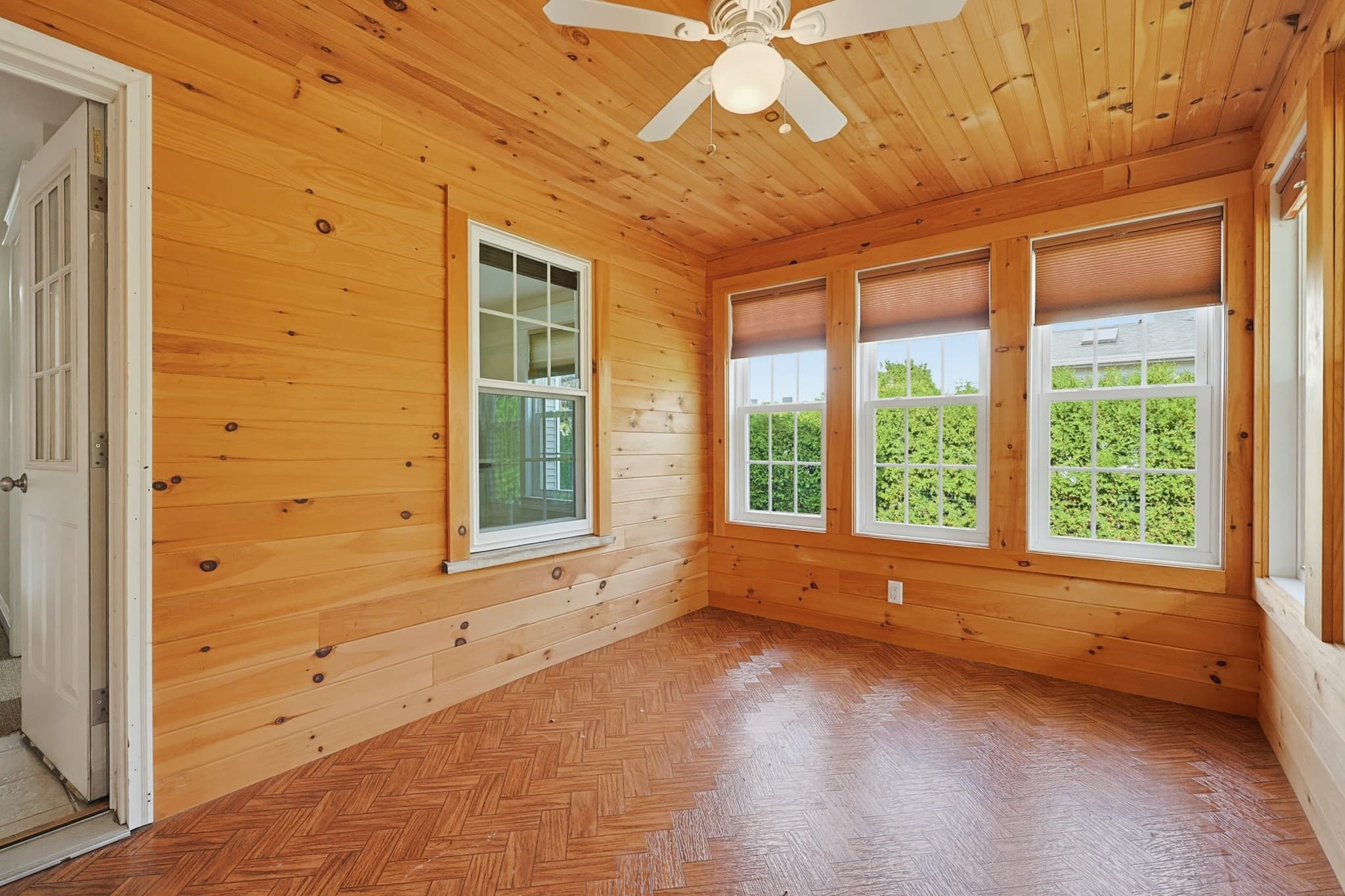 Single Family Residence at 2806 Providence Rd, Northbridge MA 01534, Northbridge, photo 34 of 42