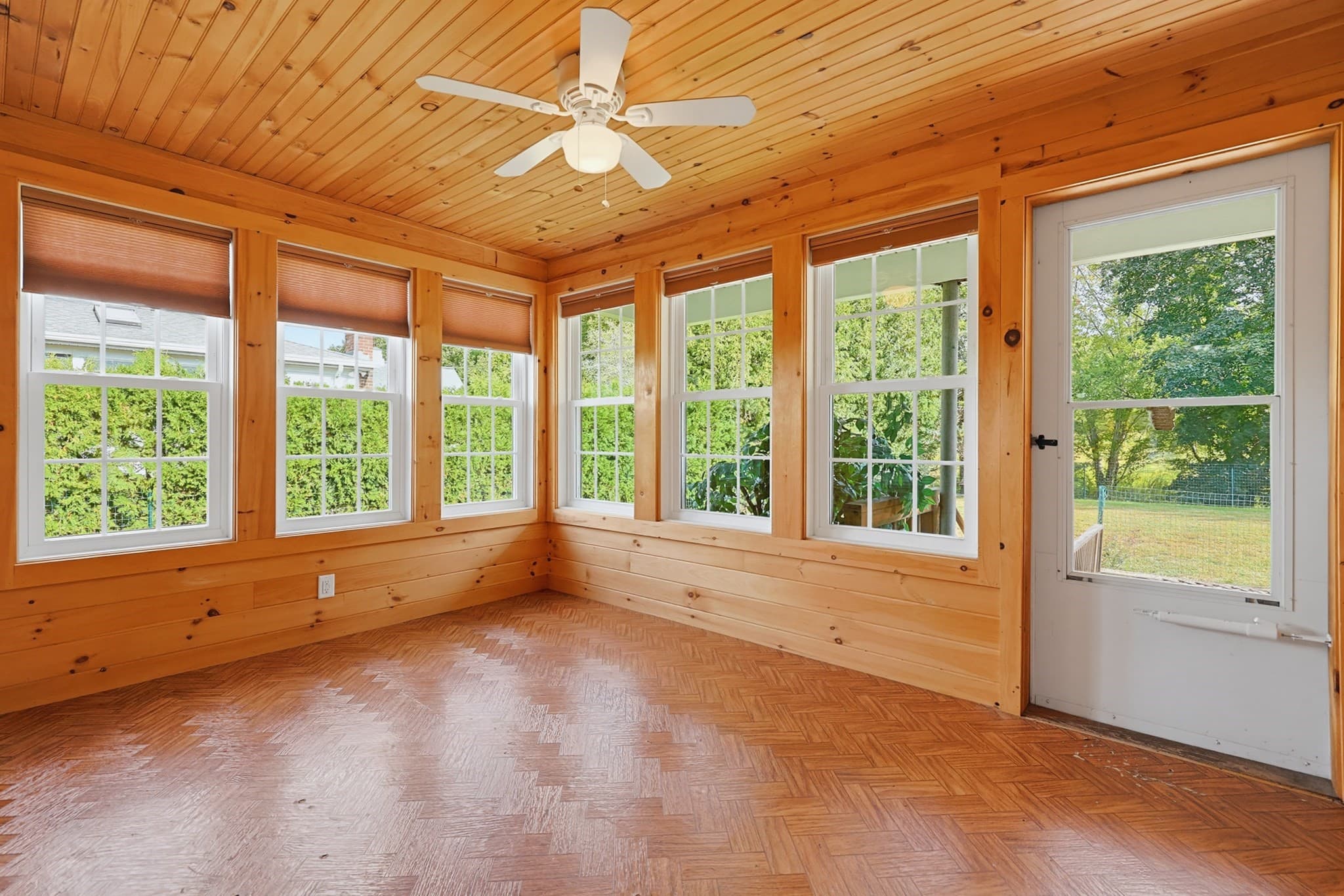 Single Family Residence at 2806 Providence Rd, Northbridge MA 01534, Northbridge, photo 33 of 42