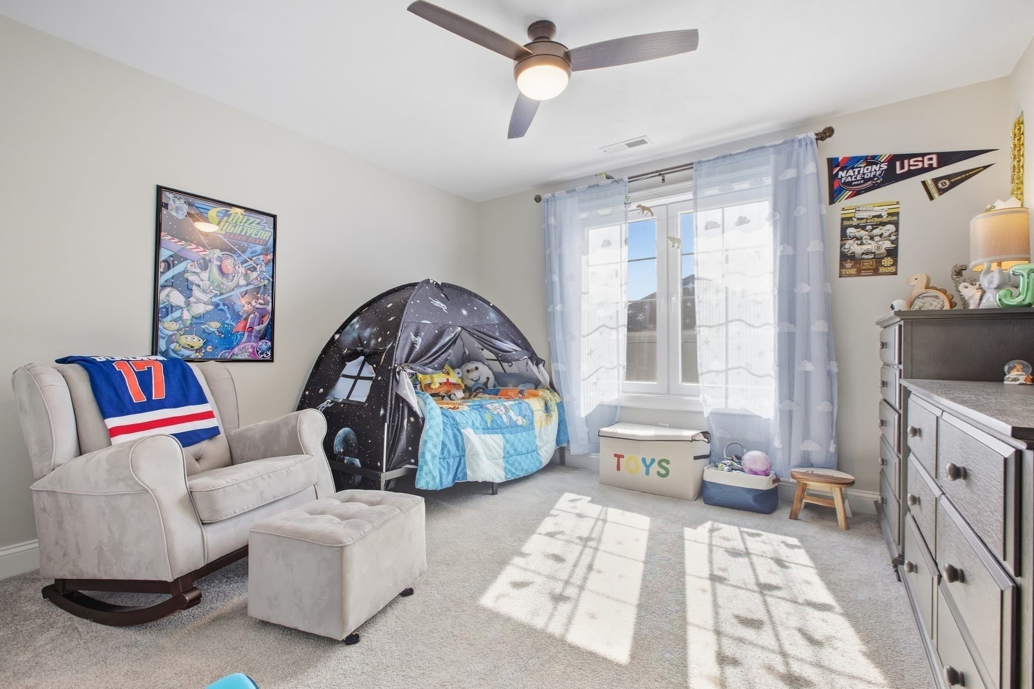 Condominium at 34 Pouts Ln # 34, Uxbridge MA 01569, Uxbridge, photo 18 of 25