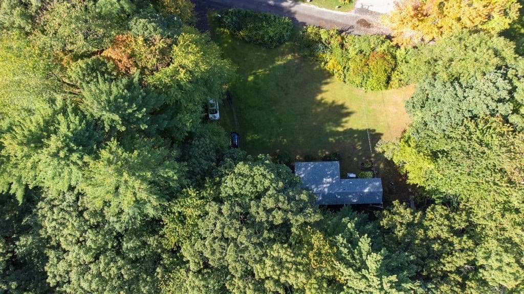 Residential at 6 Learned Lane, Salisbury MA 01952, Salisbury, photo 8 of 36