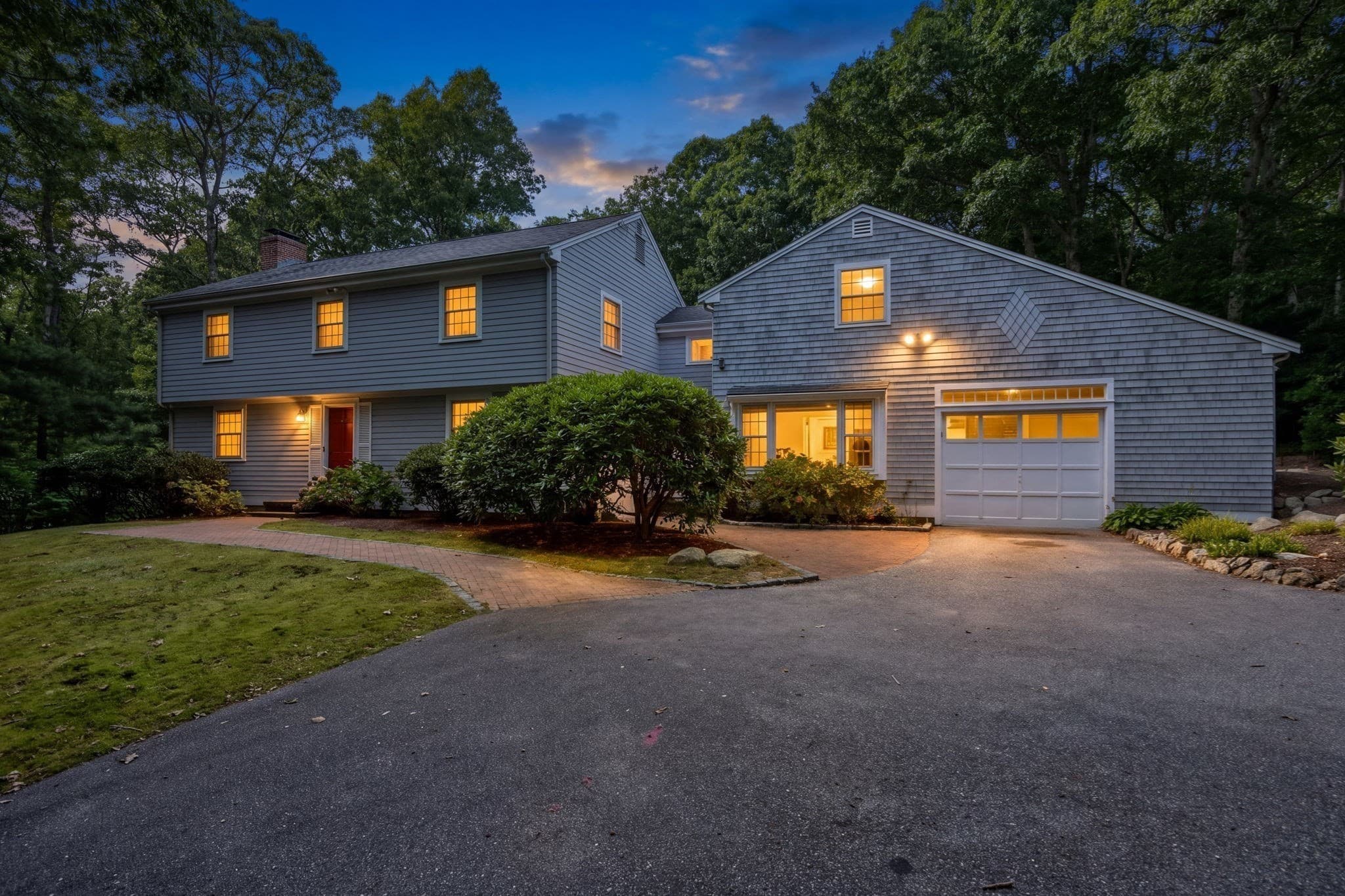32 Greengate Rd, Falmouth MA 02540