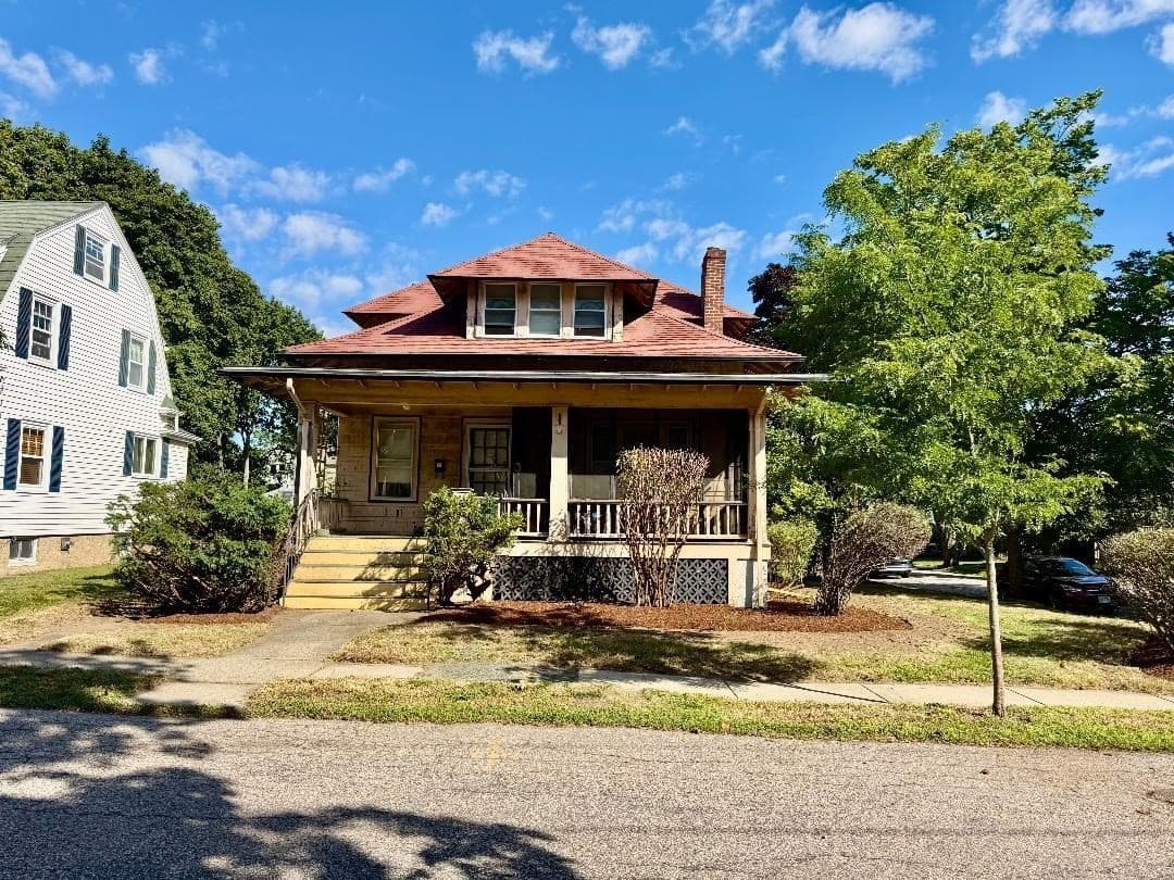 38 Raleigh Rd, Belmont MA 02478