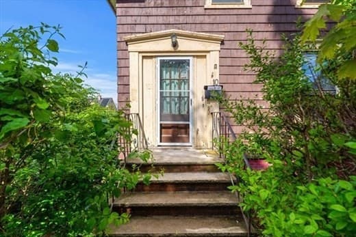 10 Pinkham St, Lynn MA 01902