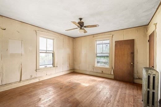 Multi Family at 10 Pinkham St, Lynn MA 01902, Lynn, photo 4 of 8