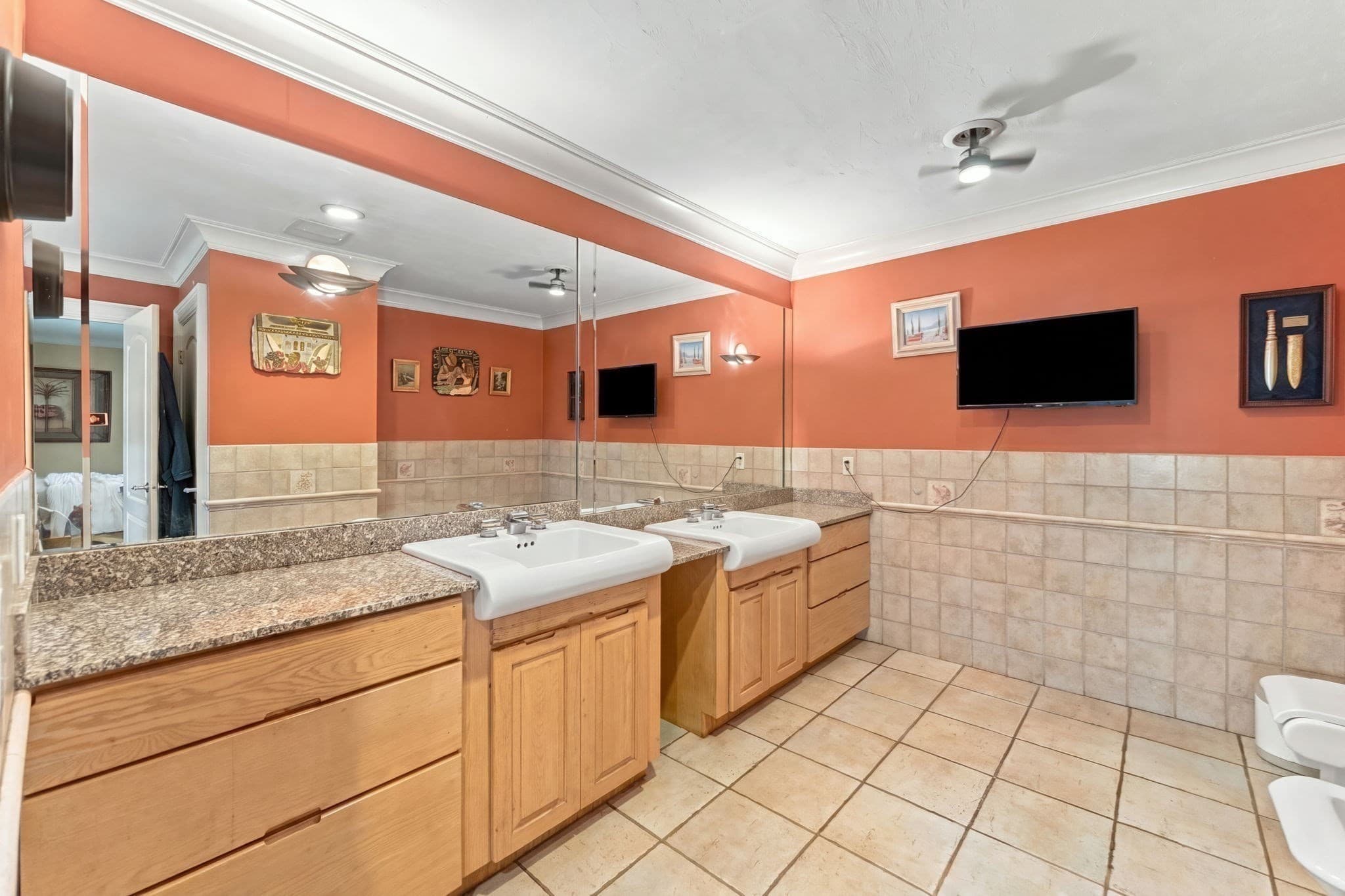 Single Family Residence at 3147 Sharps Lot Rd, Dighton MA 02715, Dighton, photo 25 of 42