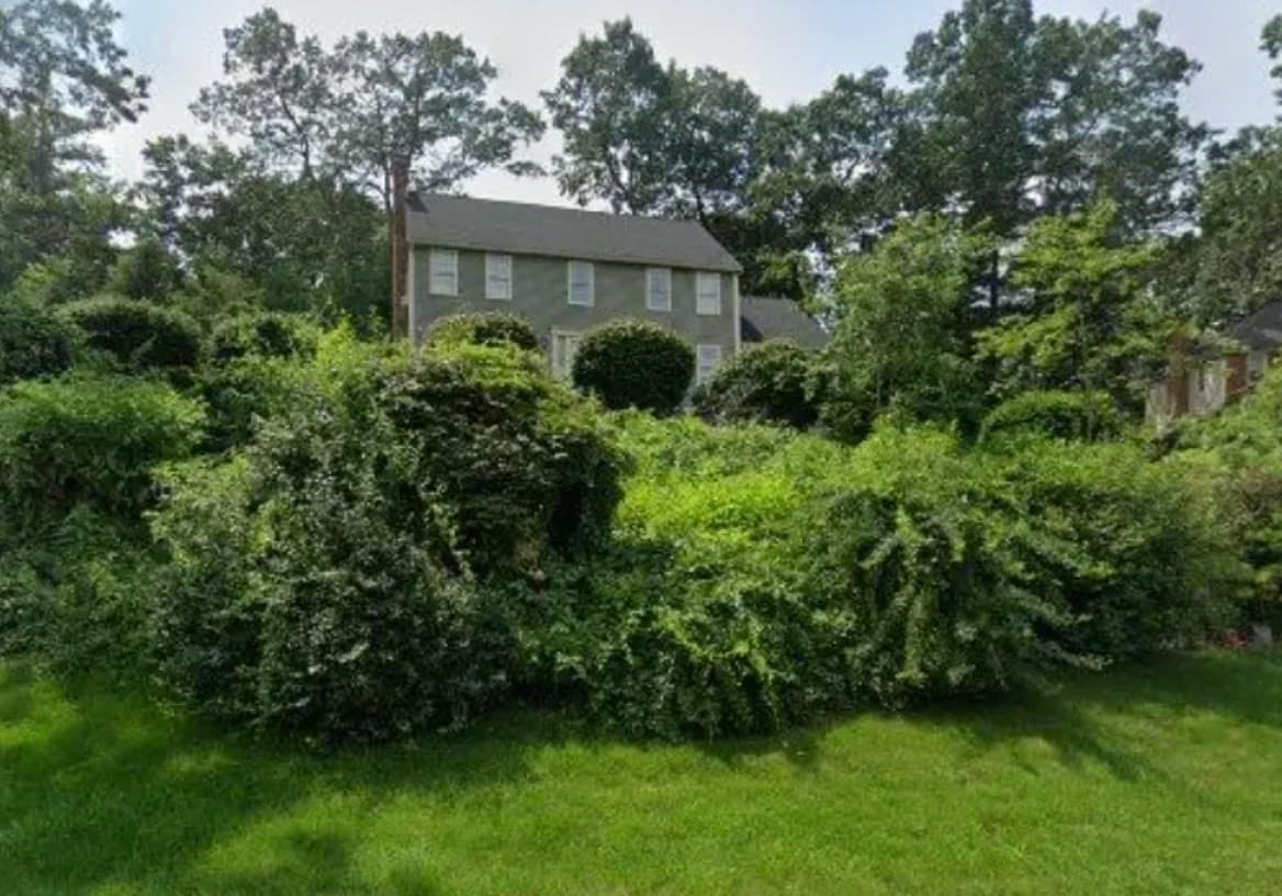 87 Wesson Ter, Northborough MA 01532