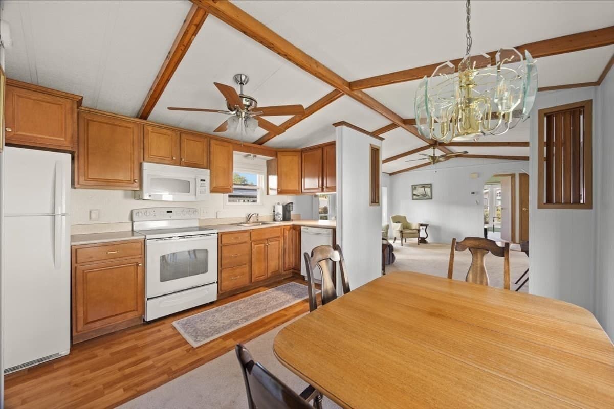 Mobile Home at 6 Viola Dr, Plainville MA 02762, Plainville, photo 6 of 25