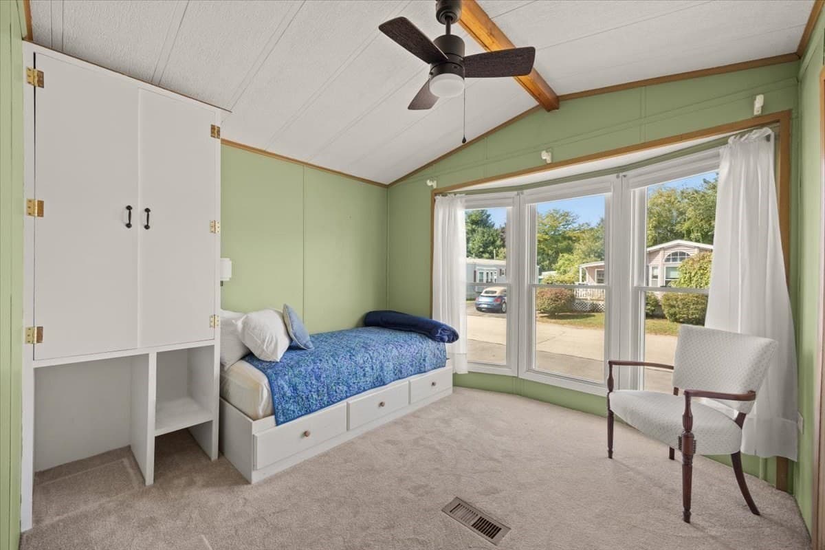Mobile Home at 6 Viola Dr, Plainville MA 02762, Plainville, photo 17 of 25