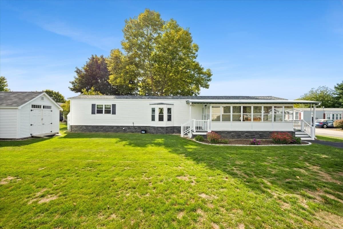 Mobile Home at 6 Viola Dr, Plainville MA 02762, Plainville, photo 20 of 25