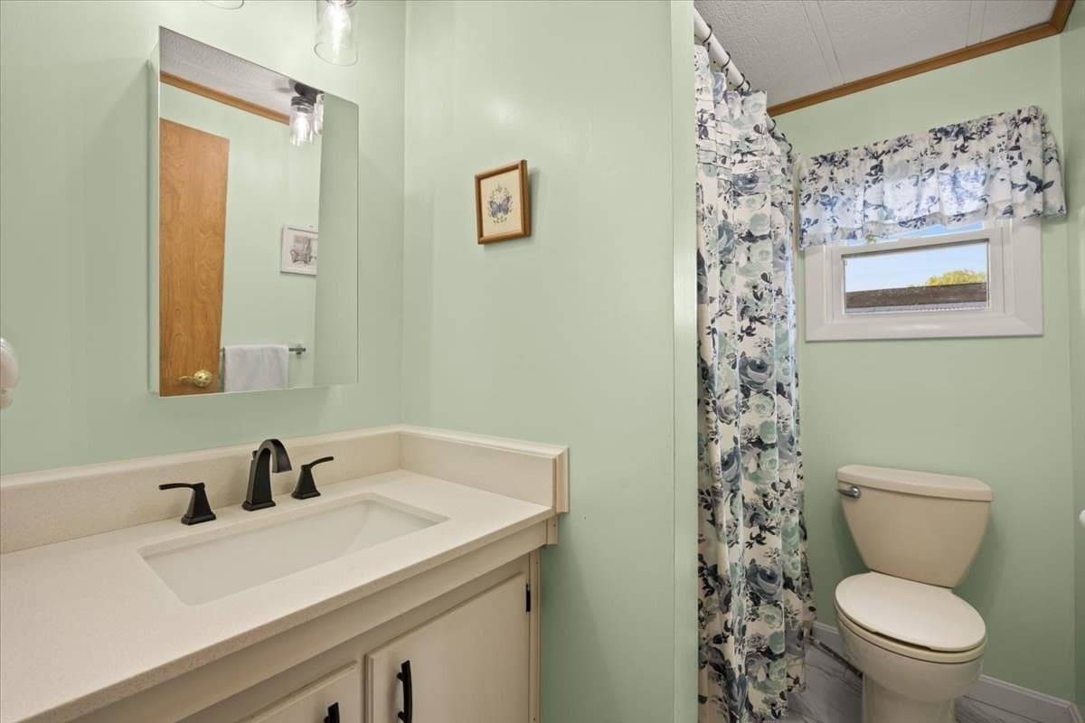 Mobile Home at 6 Viola Dr, Plainville MA 02762, Plainville, photo 19 of 25