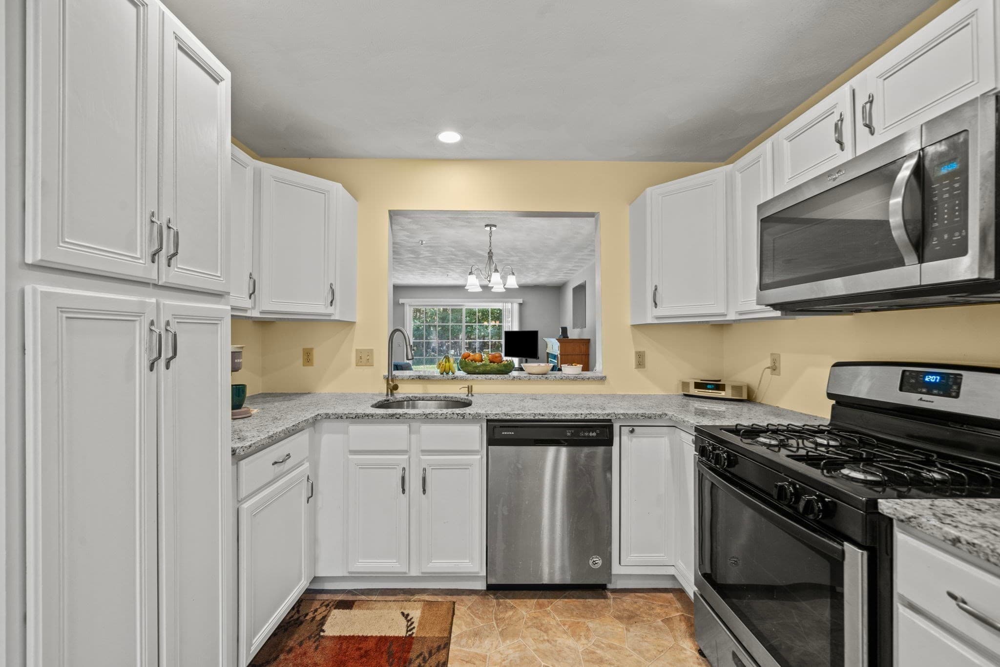 Condominium at 396 Boston Road # 406, Billerica MA 01821, Billerica, photo 5 of 42