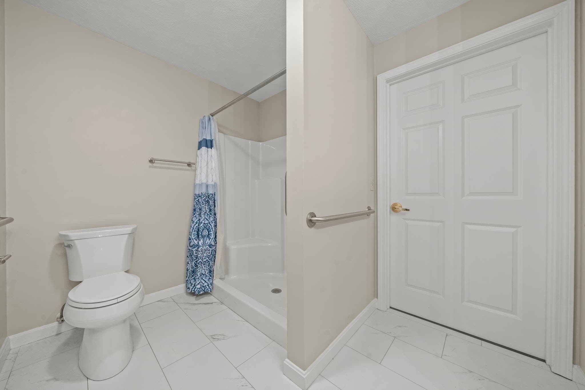 Condominium at 396 Boston Road # 406, Billerica MA 01821, Billerica, photo 21 of 42