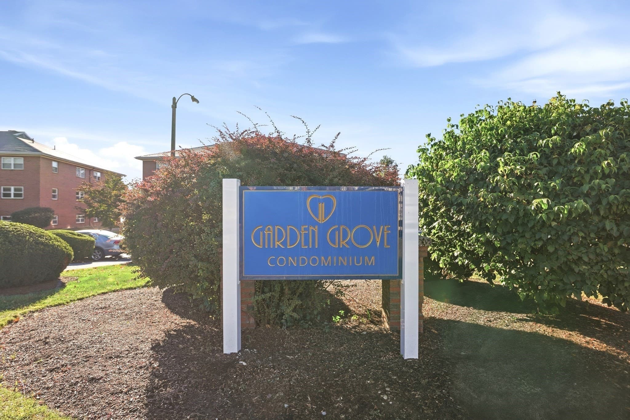 Condominium at 41 Warren St # B2, Waltham MA 02453, Waltham, photo 20 of 23