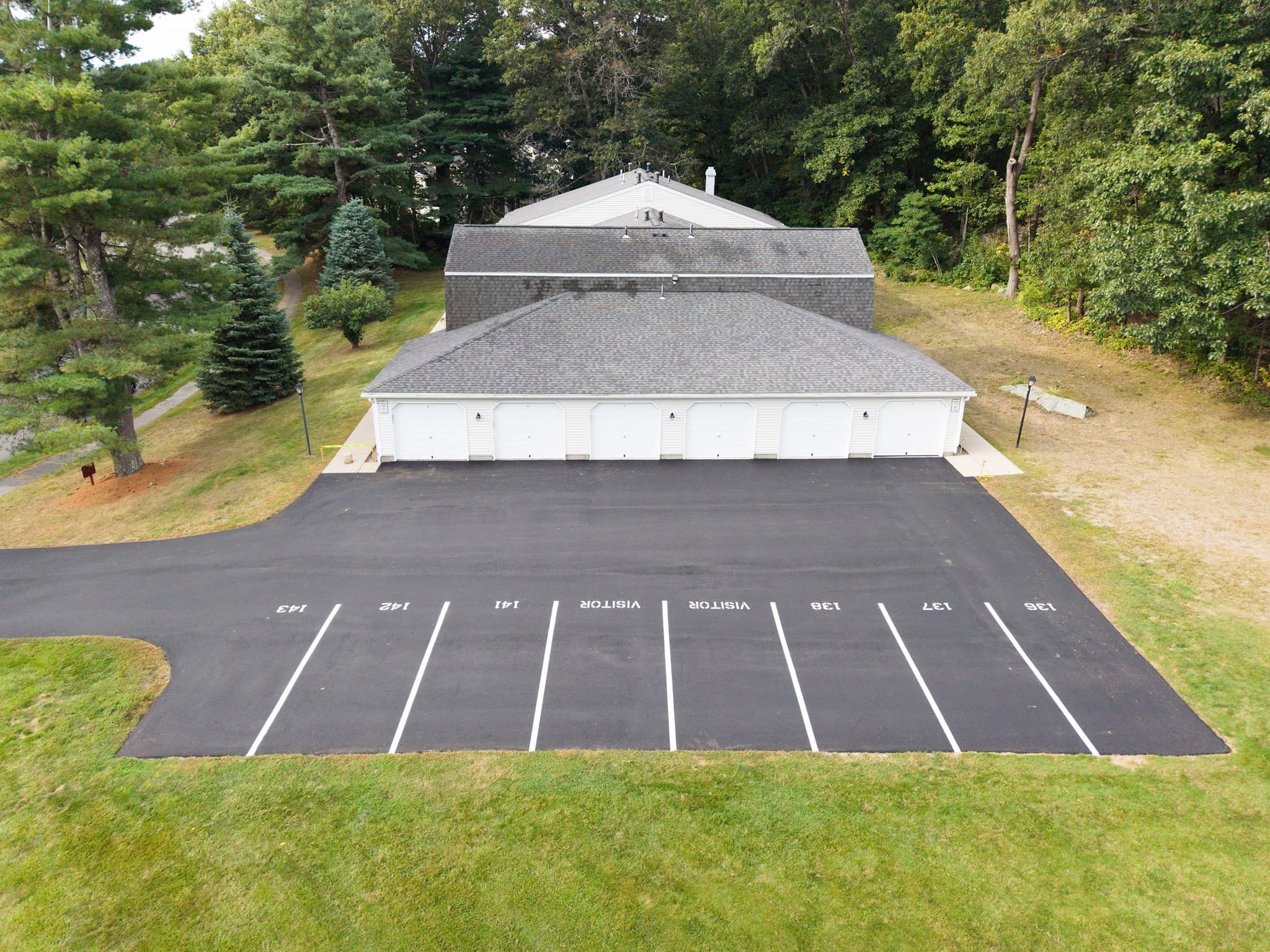 Condominium at 701 Edgebrook Dr # 701, Boylston MA 01505, Boylston, photo 27 of 28