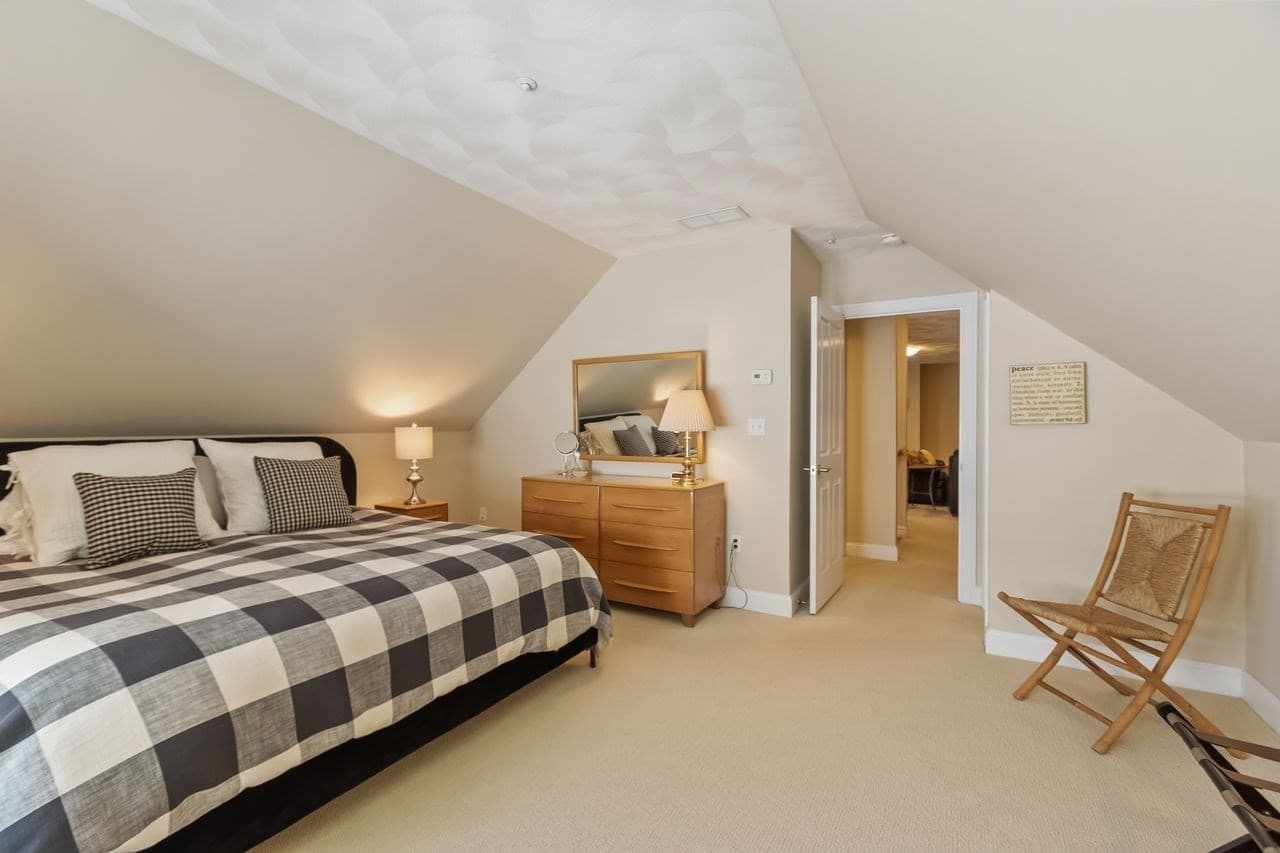 Condominium at 175 Cortland Drive # 175, North Andover MA 01845, North Andover, photo 27 of 35