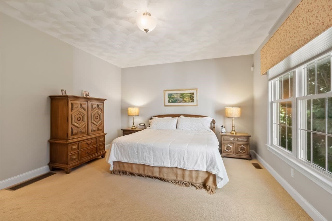 Condominium at 175 Cortland Drive # 175, North Andover MA 01845, North Andover, photo 17 of 35