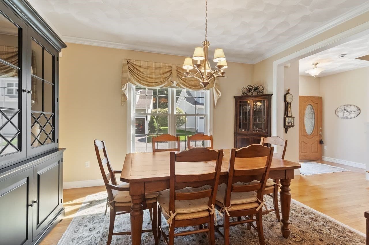 Condominium at 175 Cortland Drive # 175, North Andover MA 01845, North Andover, photo 12 of 35