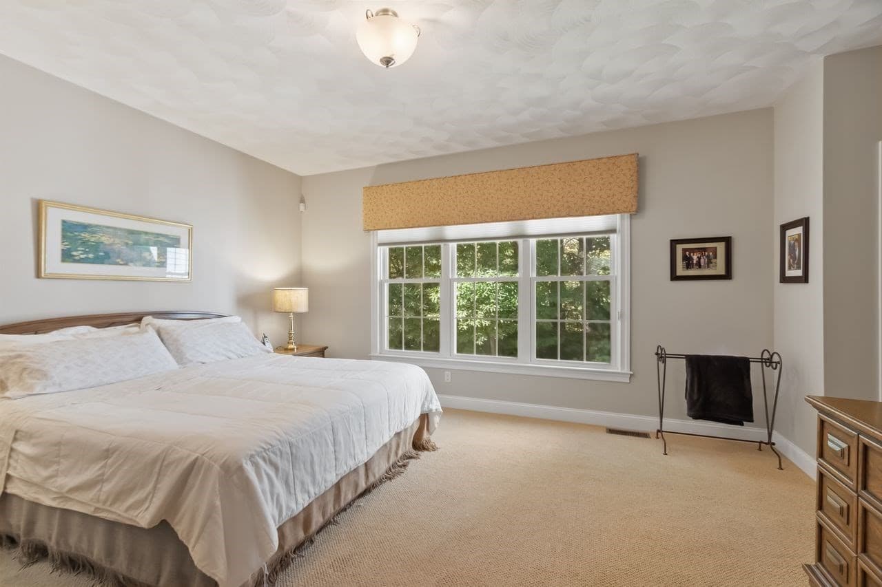 Condominium at 175 Cortland Drive # 175, North Andover MA 01845, North Andover, photo 18 of 35