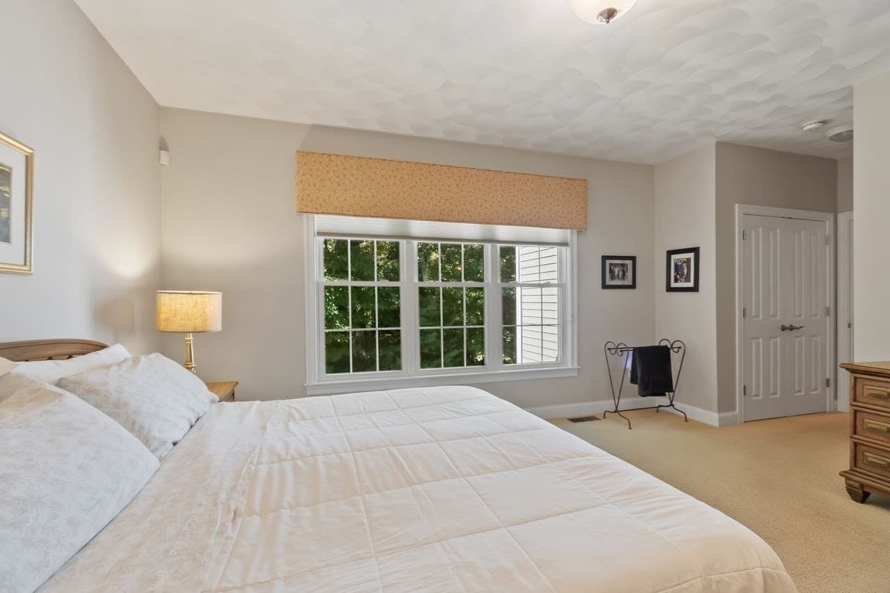 Condominium at 175 Cortland Drive # 175, North Andover MA 01845, North Andover, photo 19 of 35