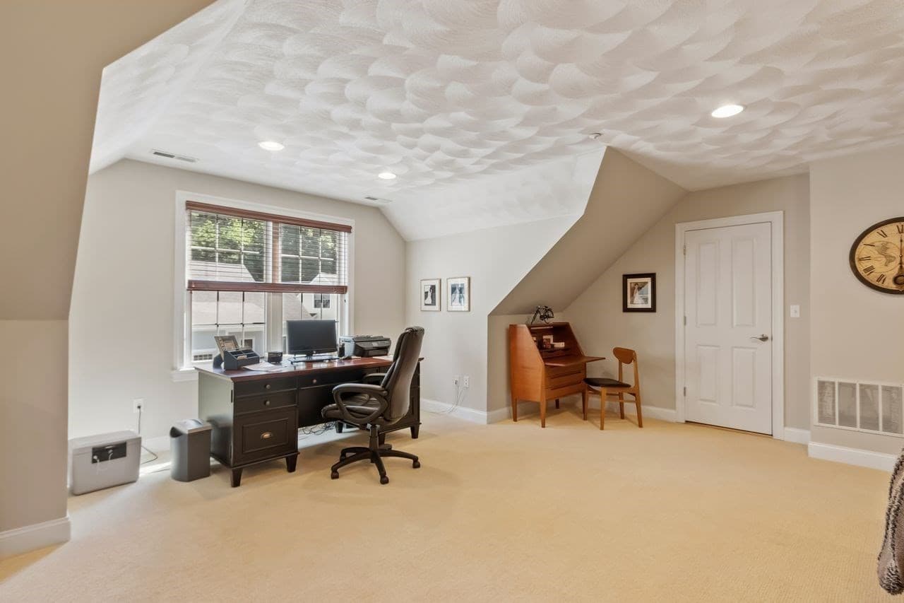 Condominium at 175 Cortland Drive # 175, North Andover MA 01845, North Andover, photo 25 of 35